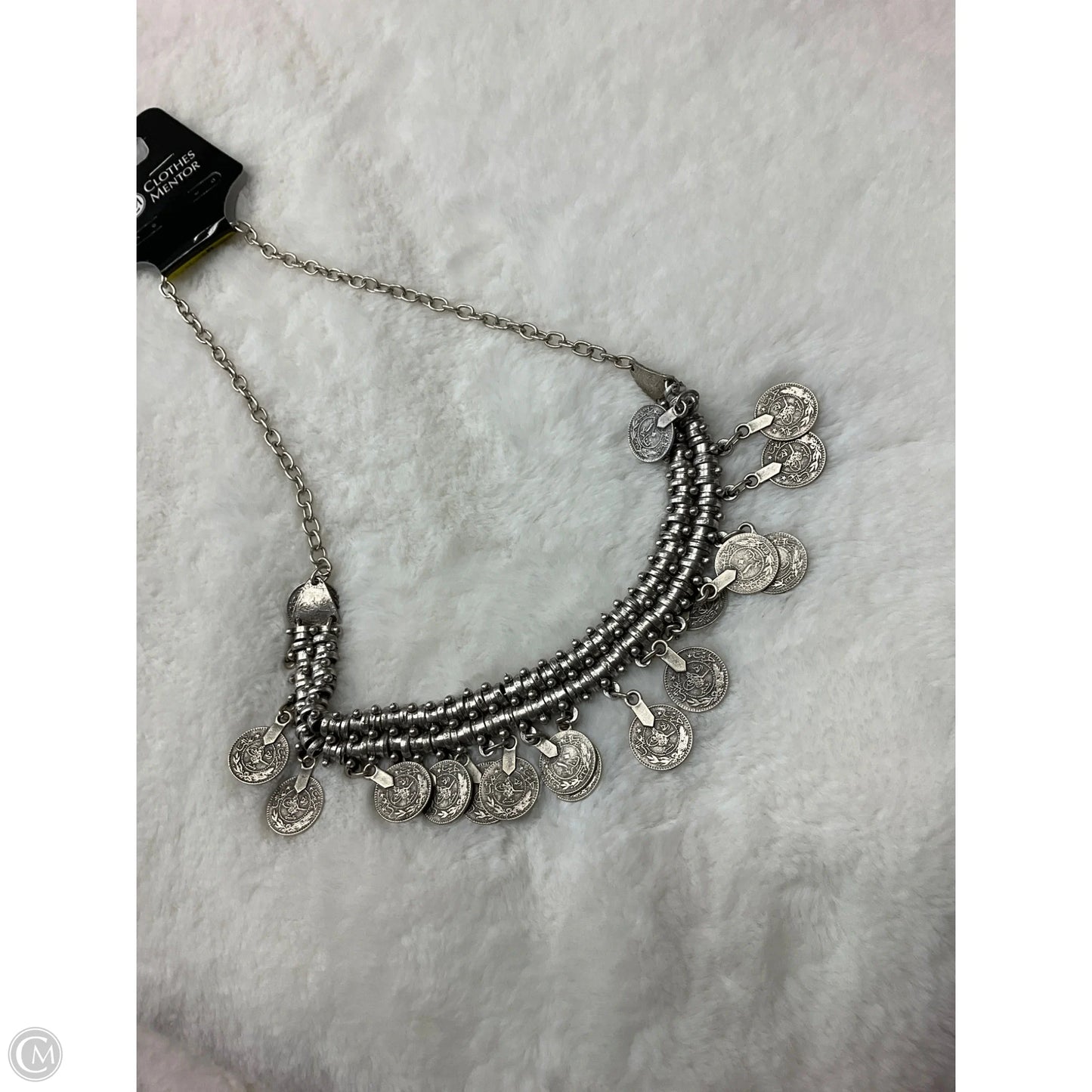 Necklace Choker & Collar By Clothes Mentor