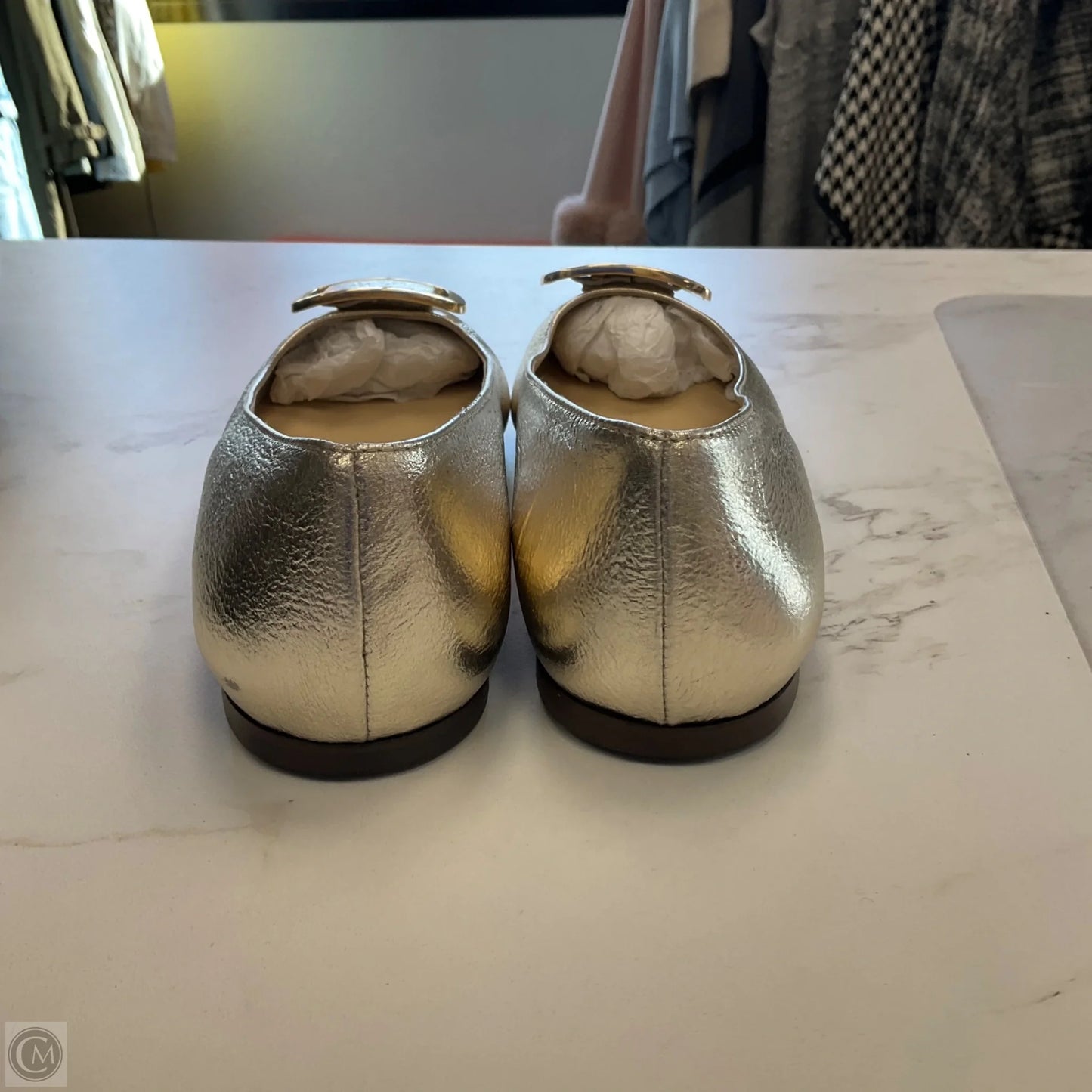 Shoes Flats By Bruno Magli Shoes In Gold, Size: 9.5