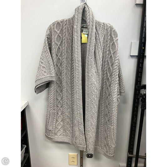 Sweater Short Sleeve By Arancrafts In Grey, Size: Xxl