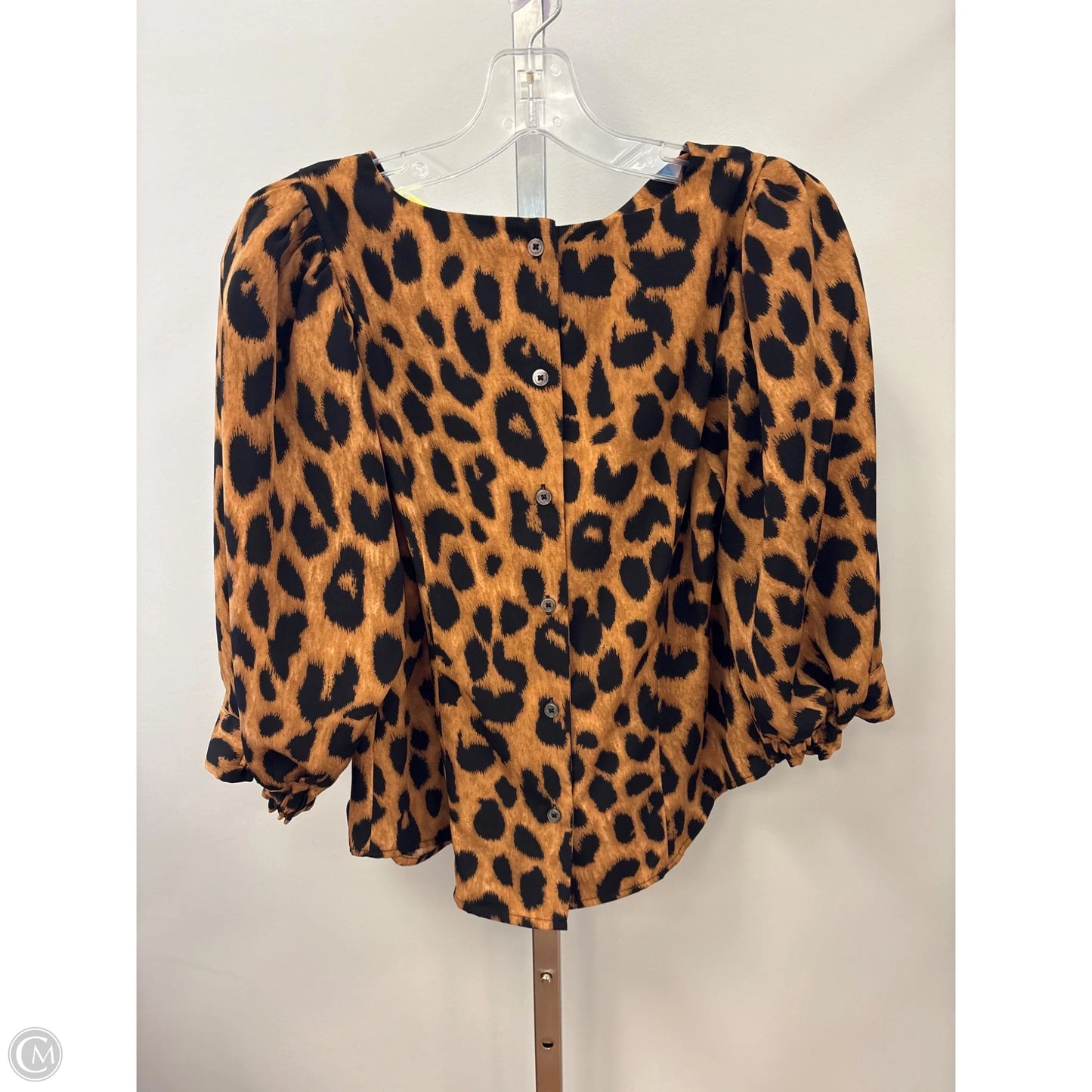 Top 3/4 Sleeve By Industry In Animal Print, Size: 6