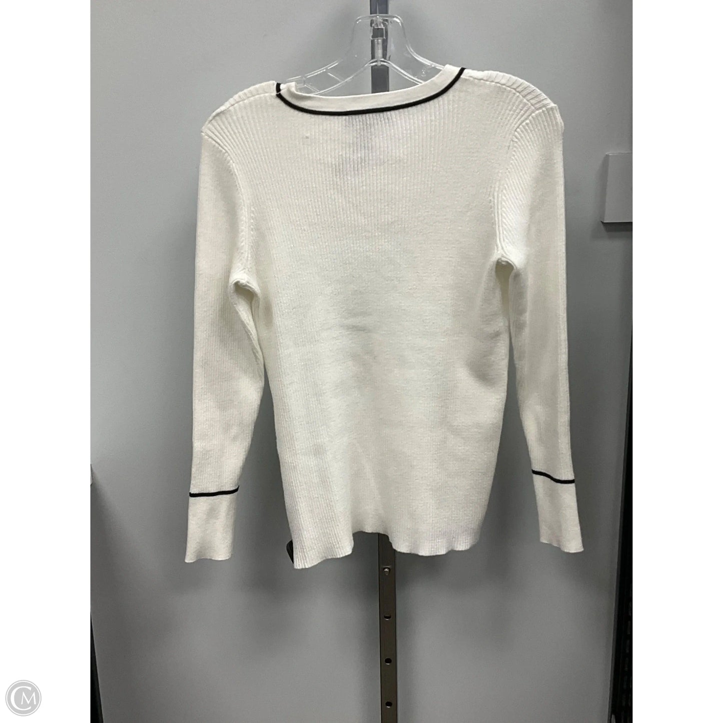 Top Long Sleeve By Mk Knits In White, Size: M
