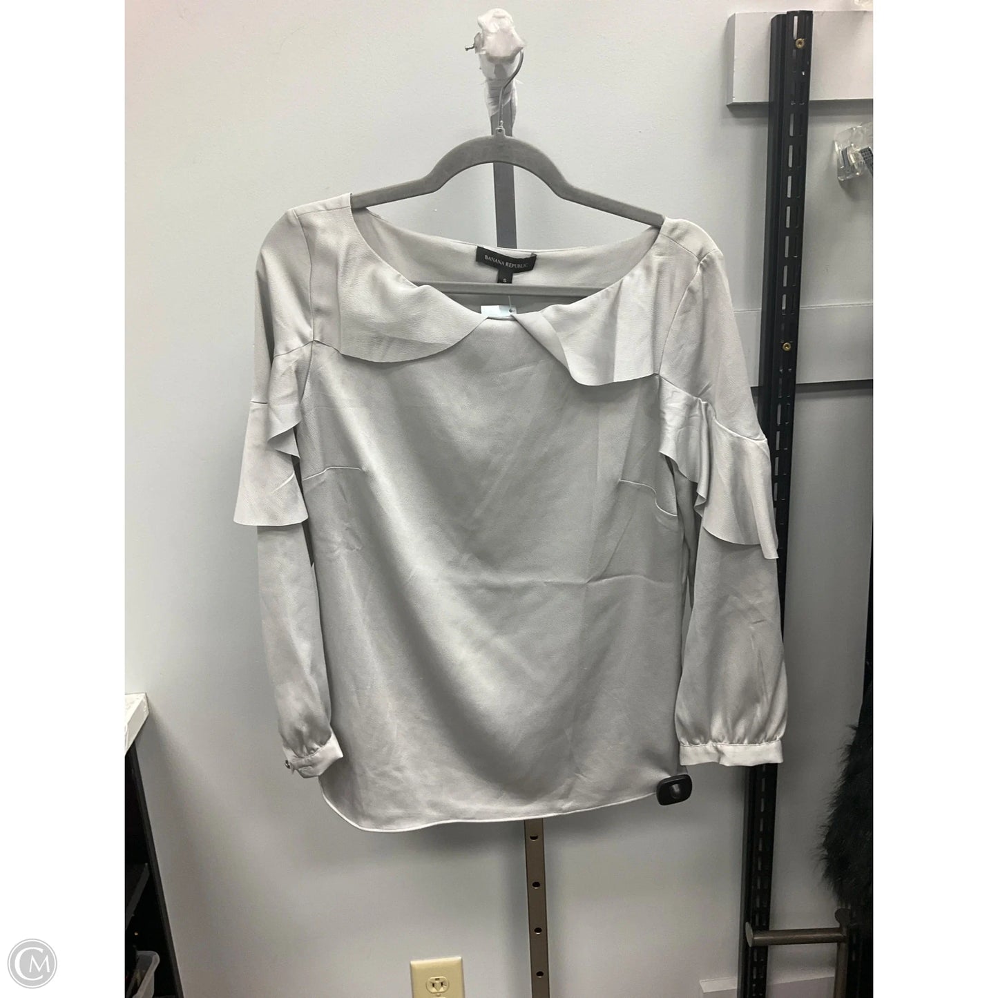 Top Long Sleeve By Banana Republic In Silver, Size: S