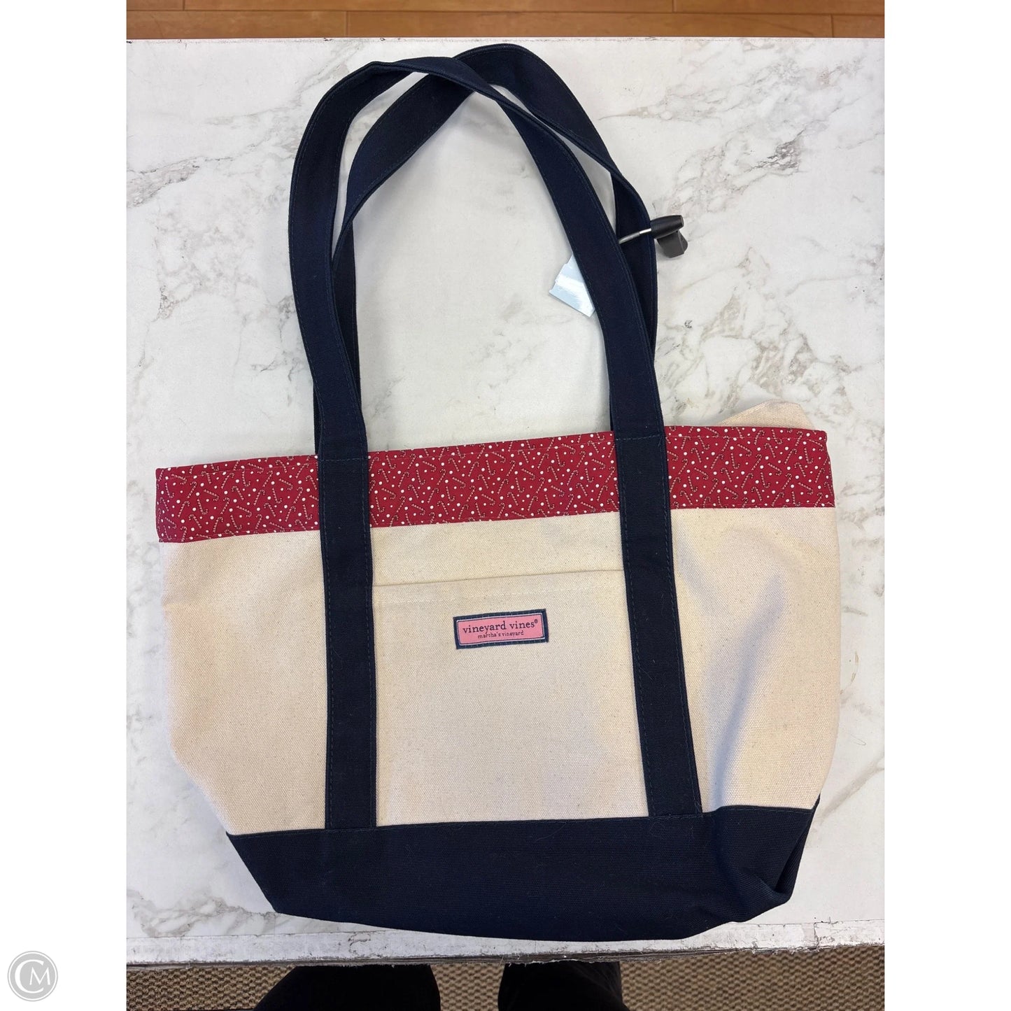 Tote By Vineyard Vines, Size: Medium