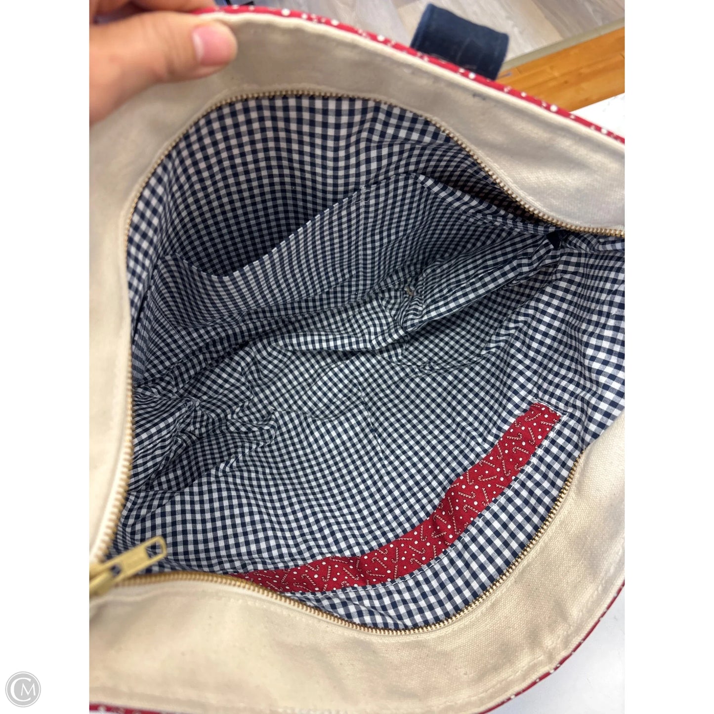 Tote By Vineyard Vines, Size: Medium