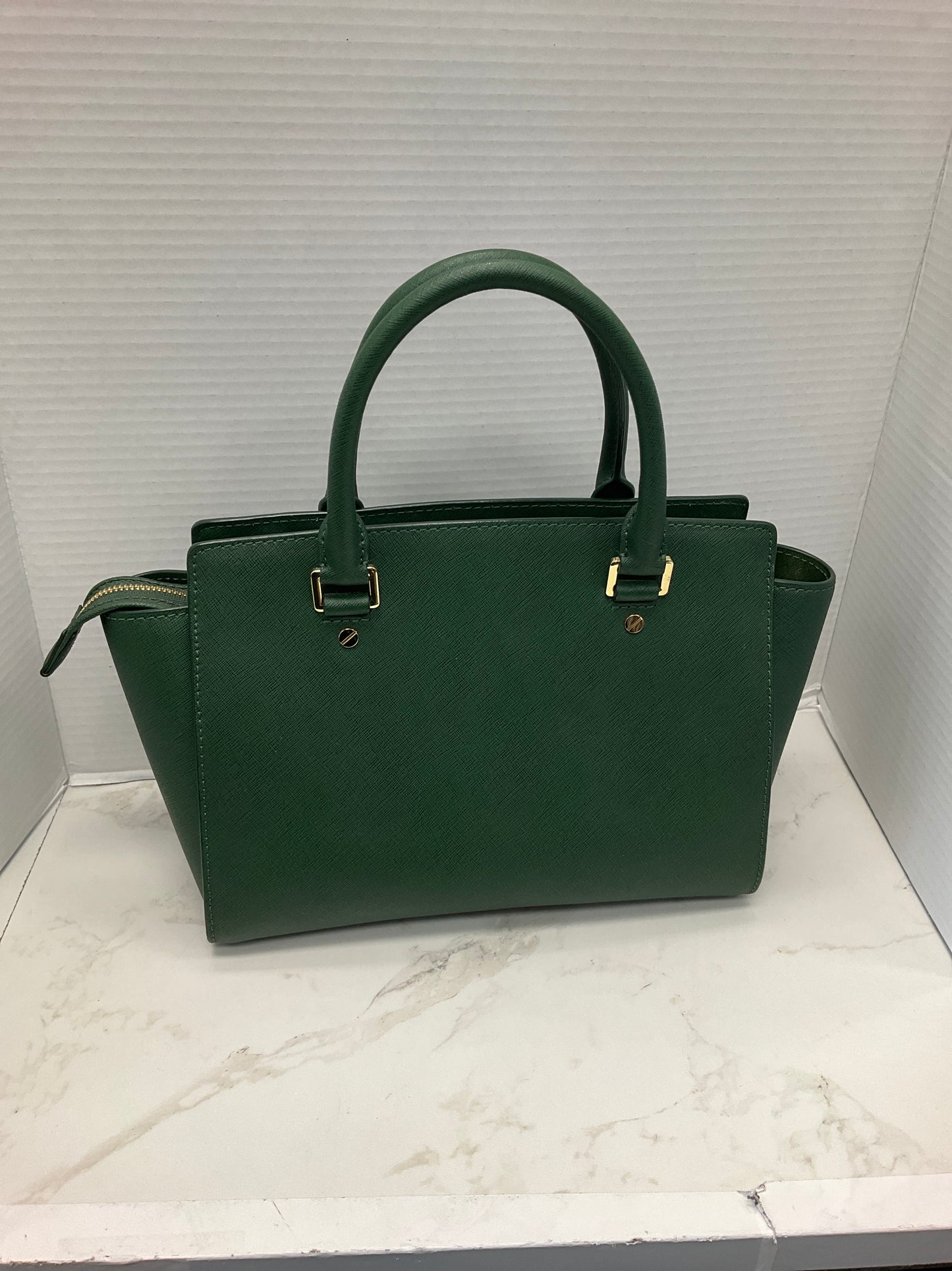 Handbag Designer By Michael Kors, Size: Medium