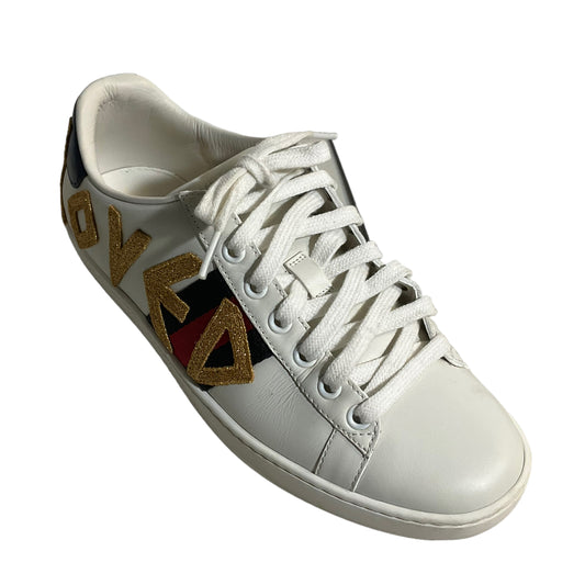 Shoes Luxury Designer By Gucci  Size: 6