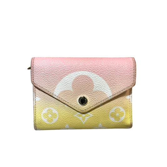 Wallet Luxury Designer By Louis Vuitton  Size: Small
